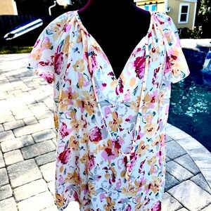 Floral Women's Blouse V Neck Foral ladies top